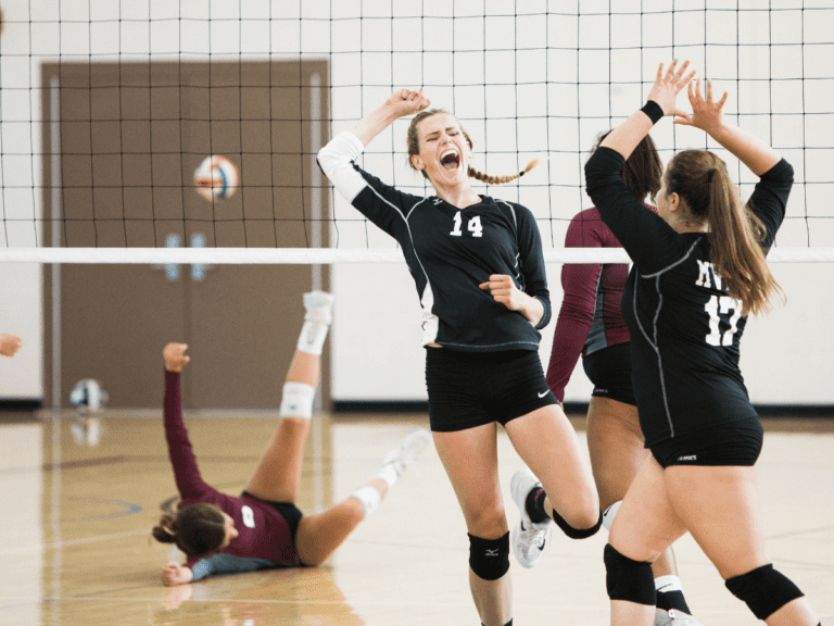 SLIPPED CAPITOL FEMORAL EPIPHYSiS