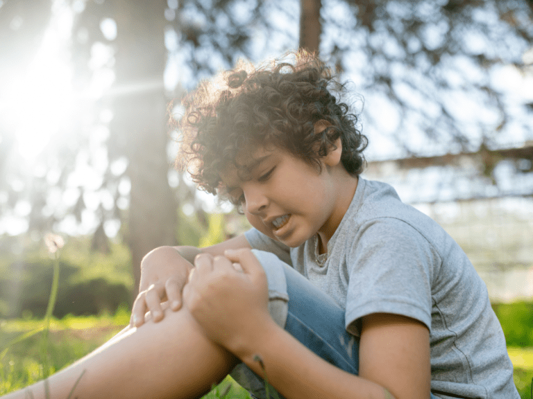 KNEE ISSUES IN CHILDREN AND ADOLESCENTS